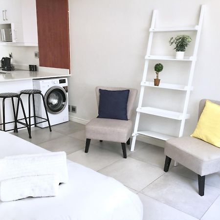 Sandringham Bachelor Beach Road Bloubergstrand Kültér fotó